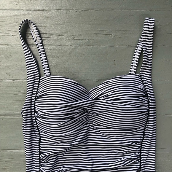 One Piece Swimsuit Size 6 Striped Ruched Black White Adjustable Retro Padded - Picture 2 of 11